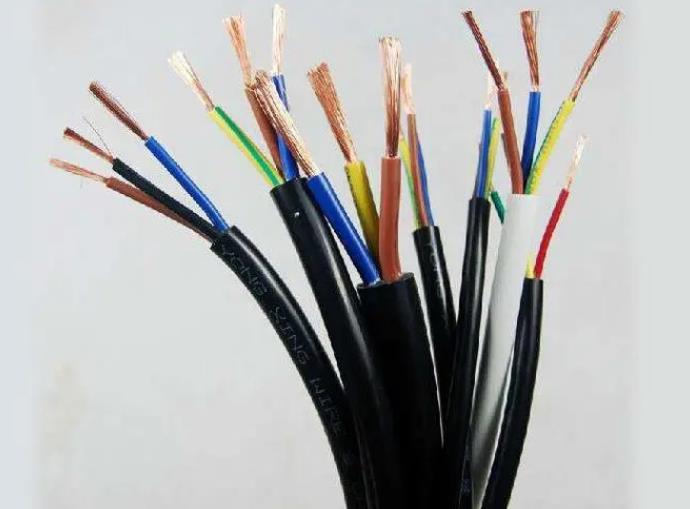 礦物絕緣電纜在加工生產的過程中對各個環(huán)節(jié)都非常嚴格.jpg